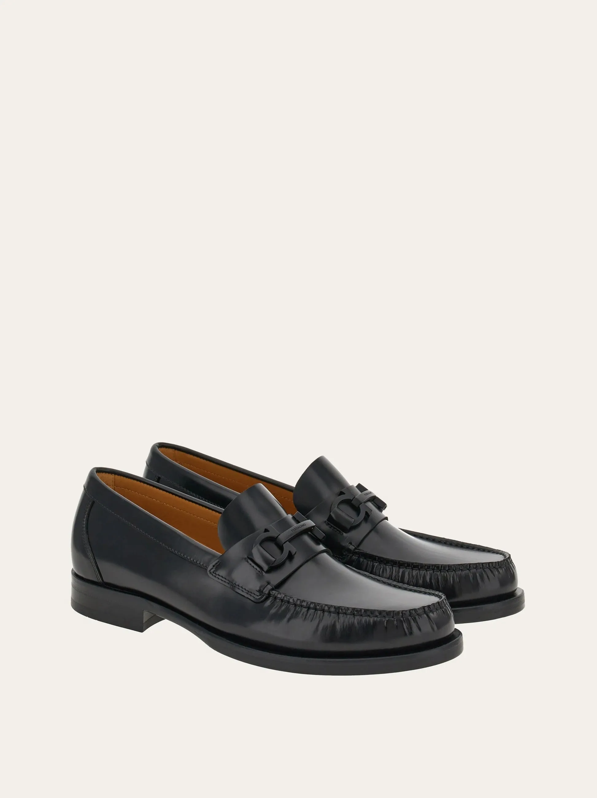 21606762689 BLACK FERRAGAMO MEN SHOES