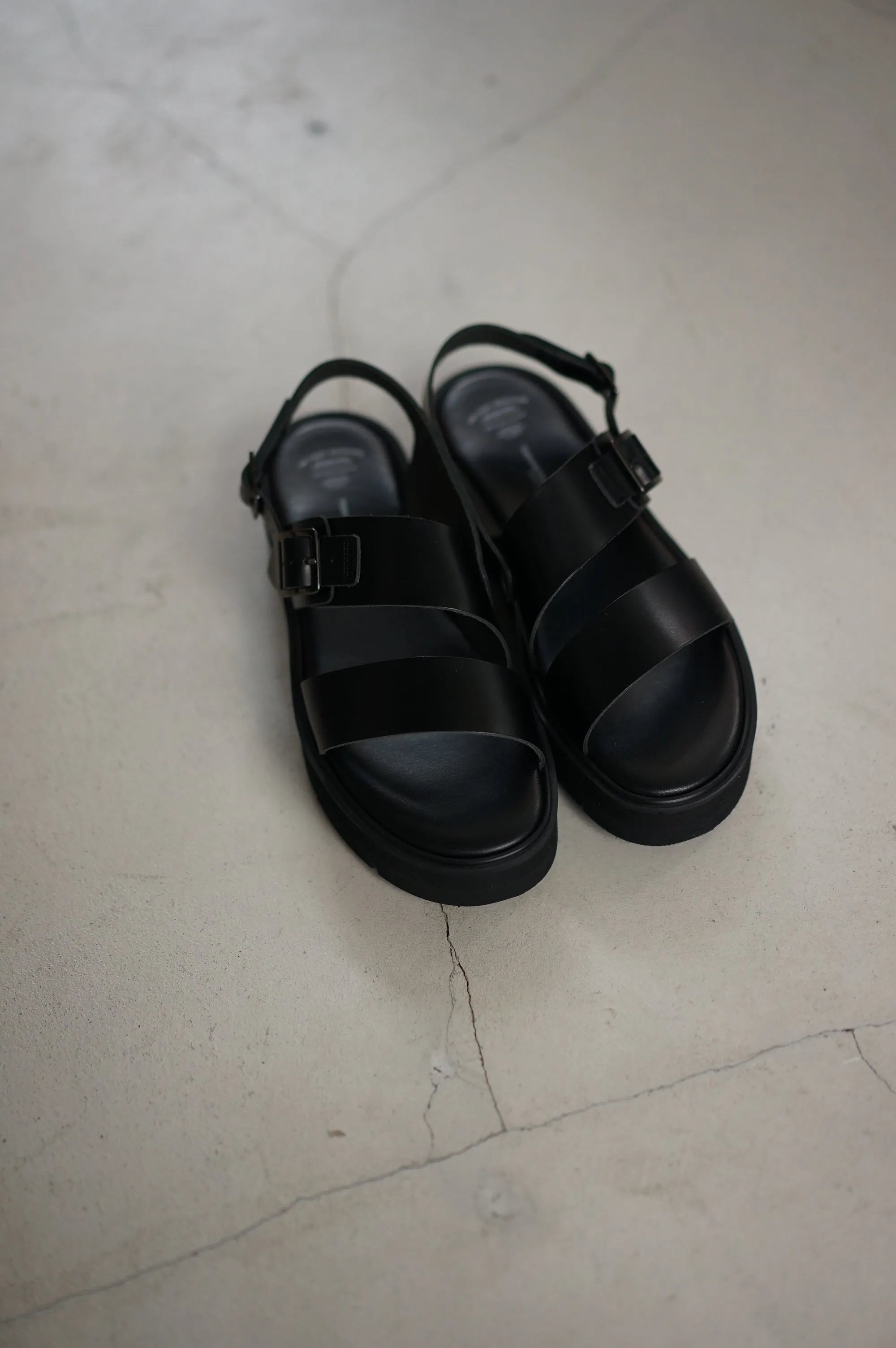 BEAUTIFUL SHOES / S.S. BELT SANDALS(GLOXI CUT  THICK SOLE)