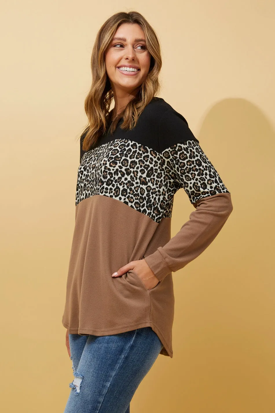 BEC ANIMAL PRINT TOP