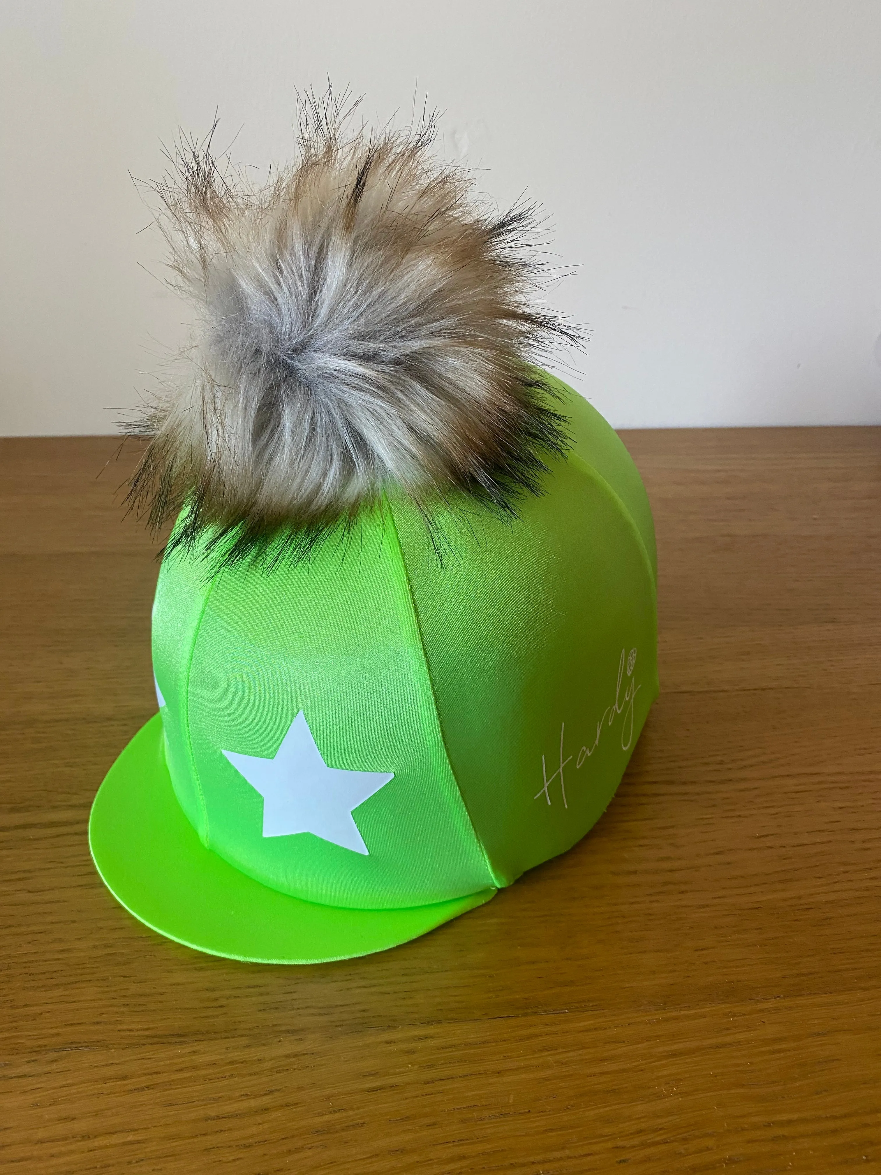 Hardy Equestrian Single stars Hat Silk With Removable Pom Pom