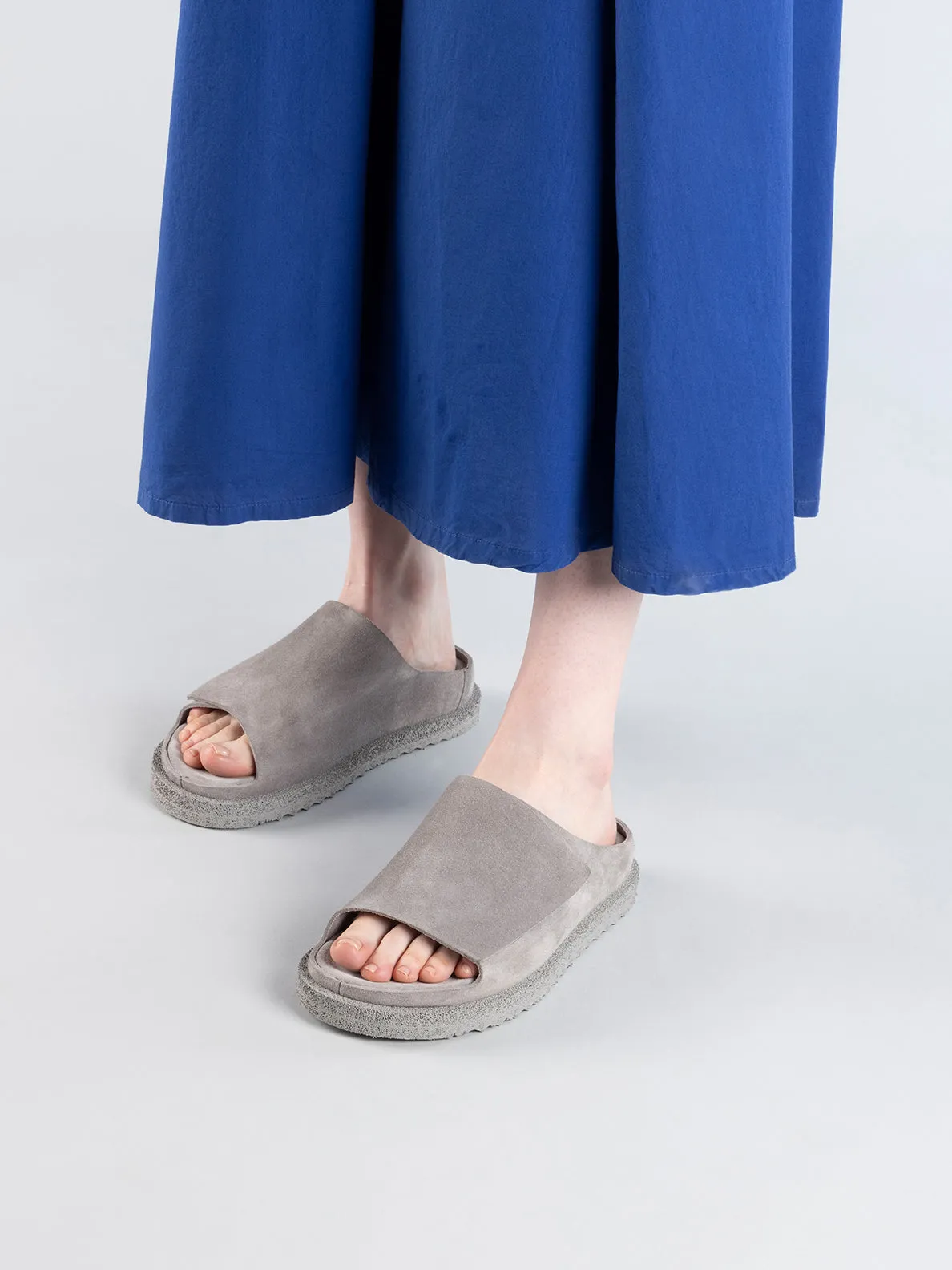 SANDS 106 - Gray Suede Slide Sandals