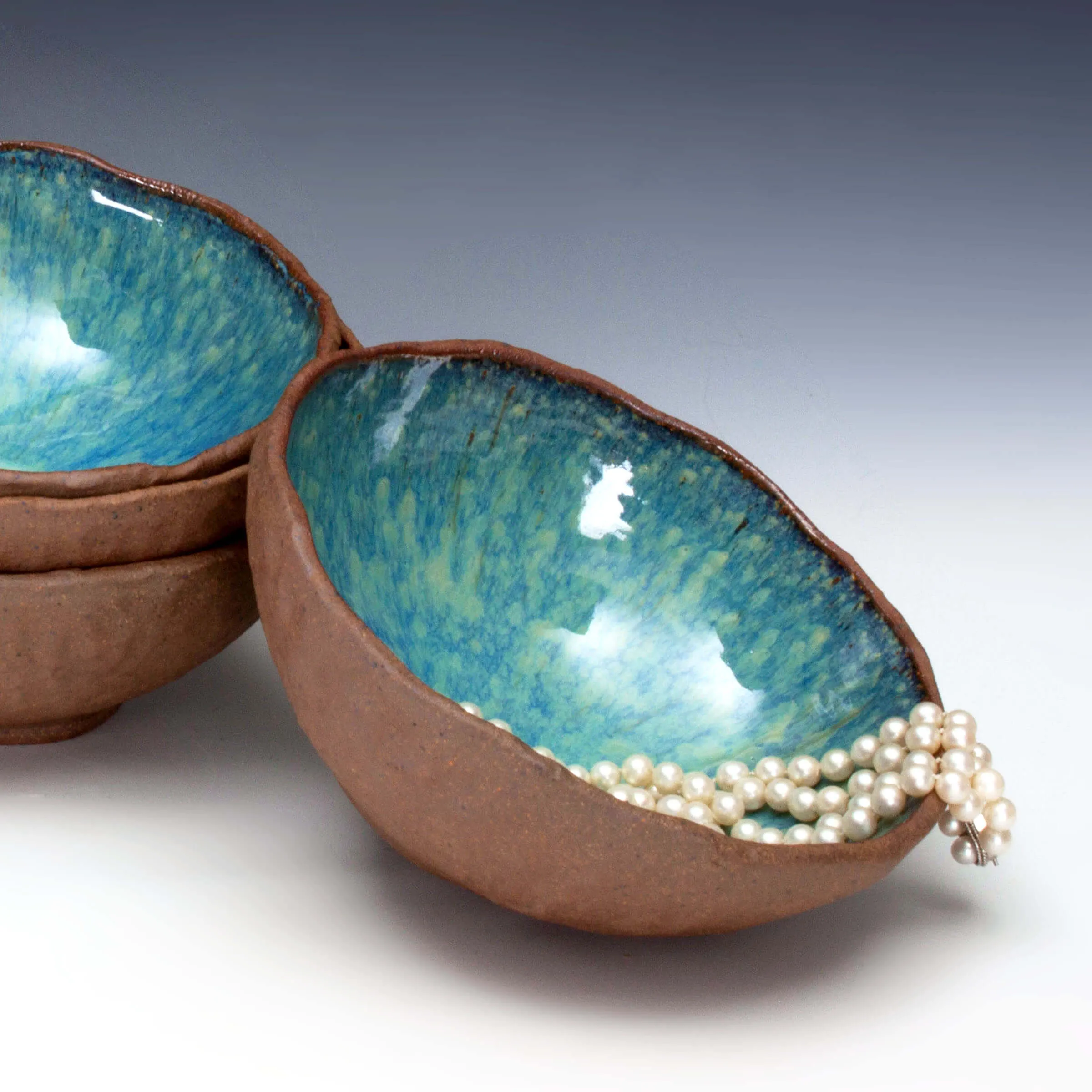 SHELL BOWL in Serena Blue Glaze