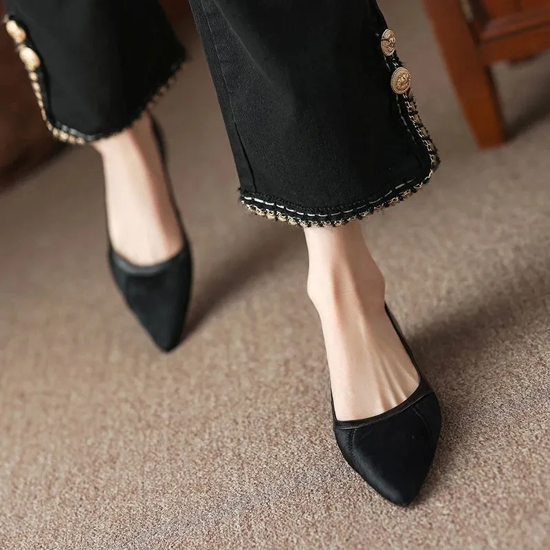 Simple & Gentle Pointed Toe Women's Flat Shoes