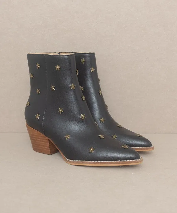 Star Studded Western Boots