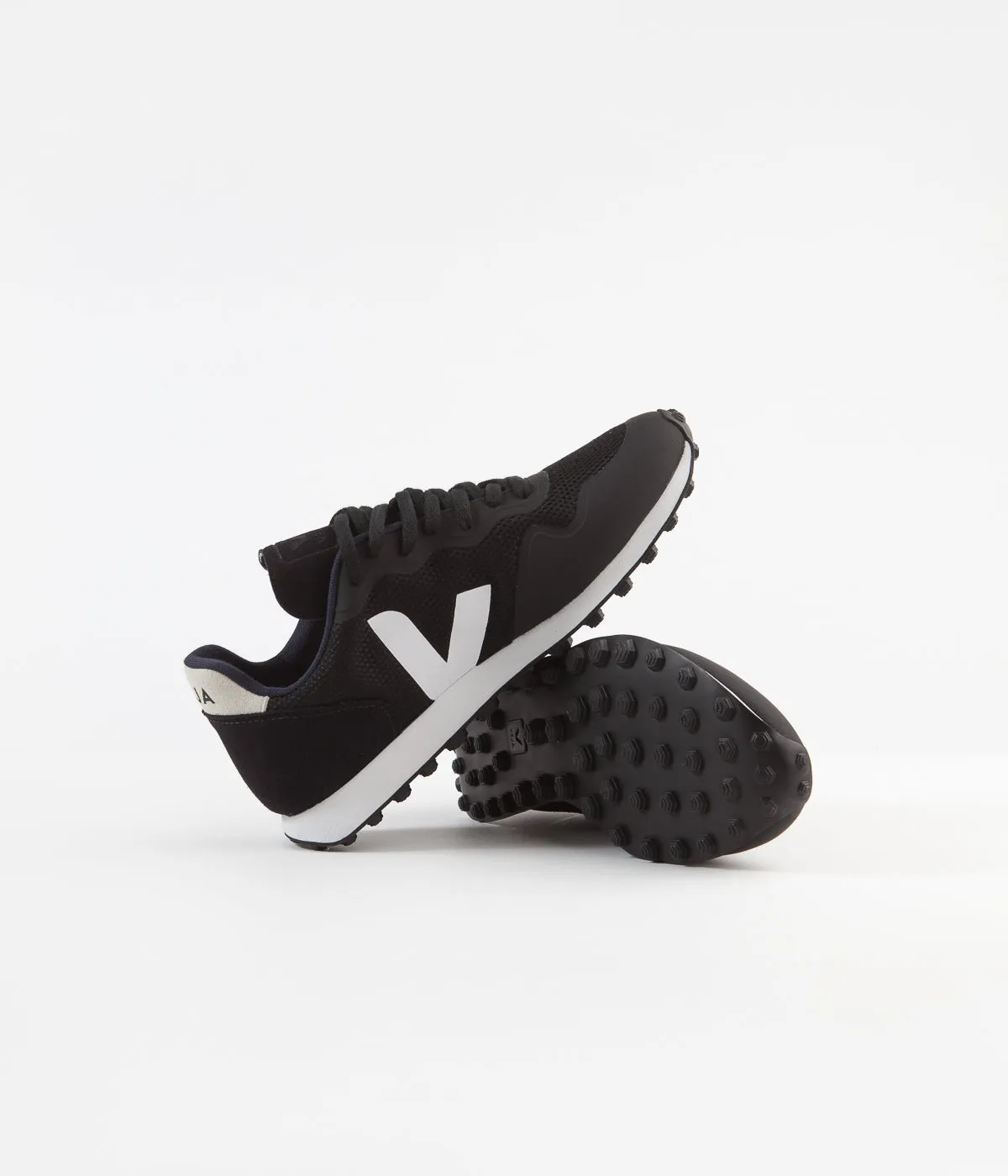 Veja SDU RT B-Mesh Shoes - Black / White