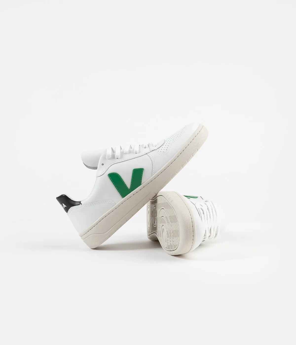 Veja V-10 Leather Shoes - Extra White / Emeraude / Black