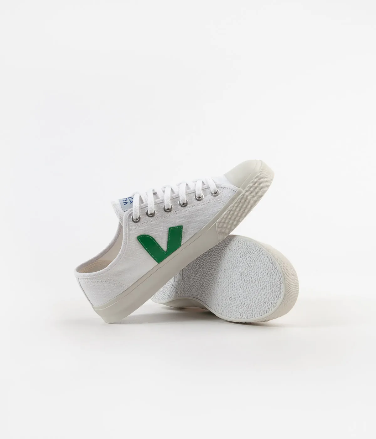 Veja Wata Canvas Shoes - White / Emeraude